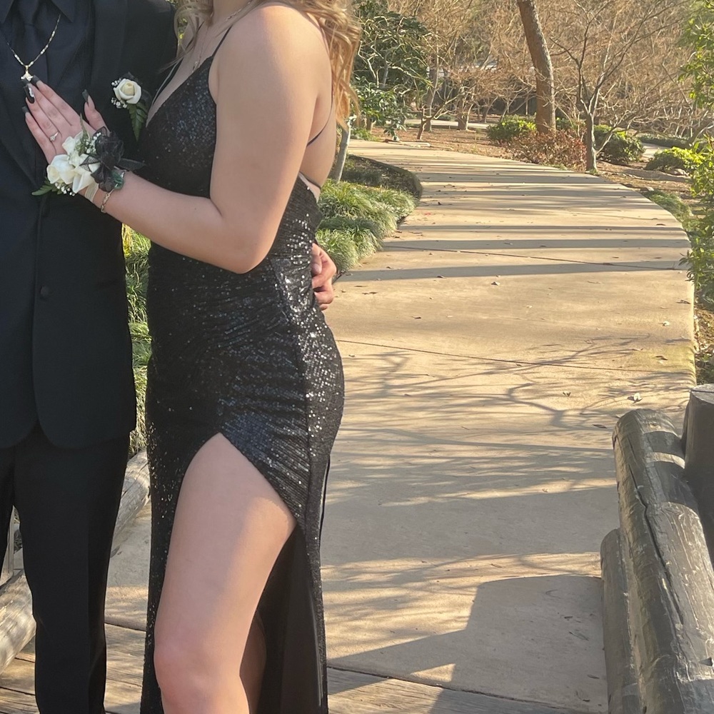 long black prom dress